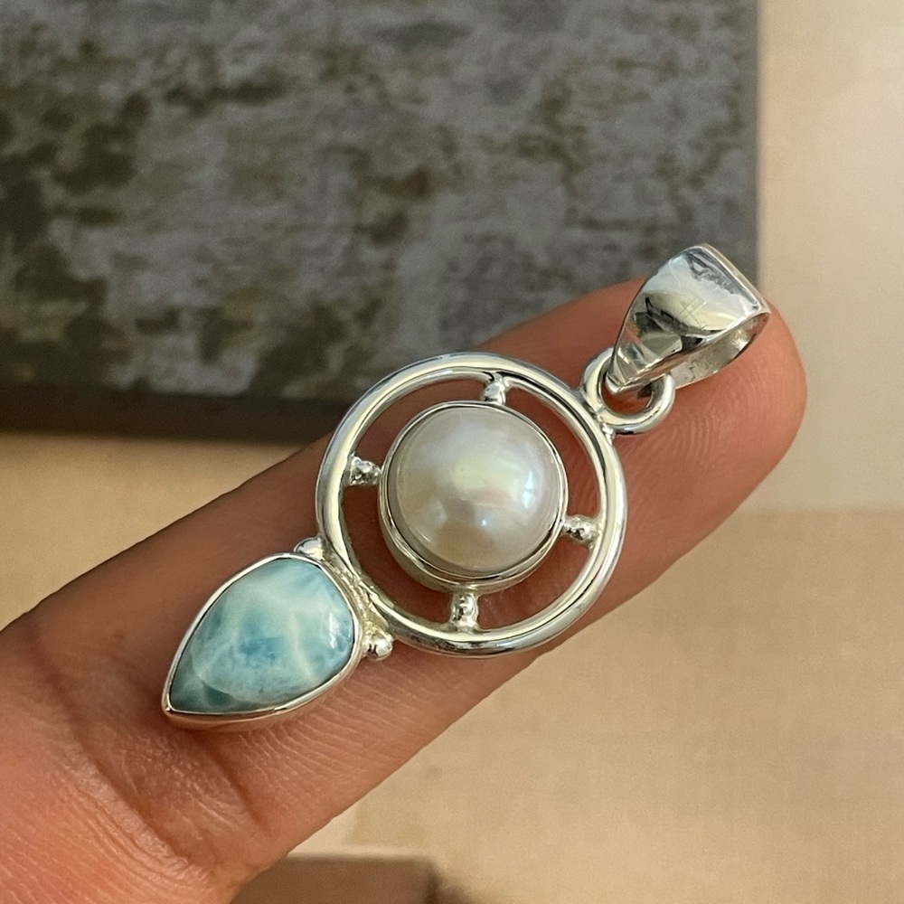 925 sterling silver natural Larimar with fresh water Pearl  pendant “B O H O” - Picture 4 of 9